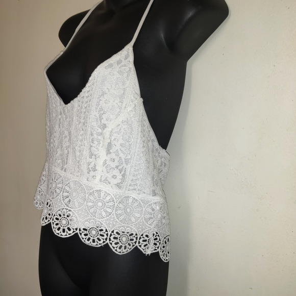 Charlotte Russe Y2K White Crop Top Lace Halter Strappy Boho Festival Hippie - Picture 3 of 16